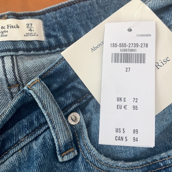 Brand new with tags high rise 90s jeans - Picture 4 of 4